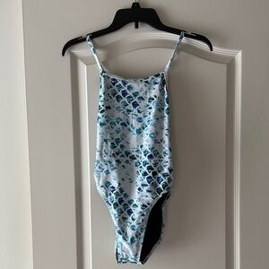 Jolyn Blue and White One Piece Swimsuit - Brandon Size 28